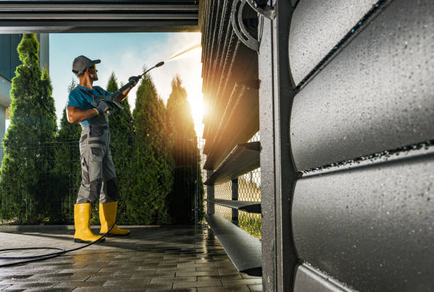 Best Animal Enclosure Cleaning  in Chico, TX